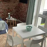 Kapitanski 아파트
